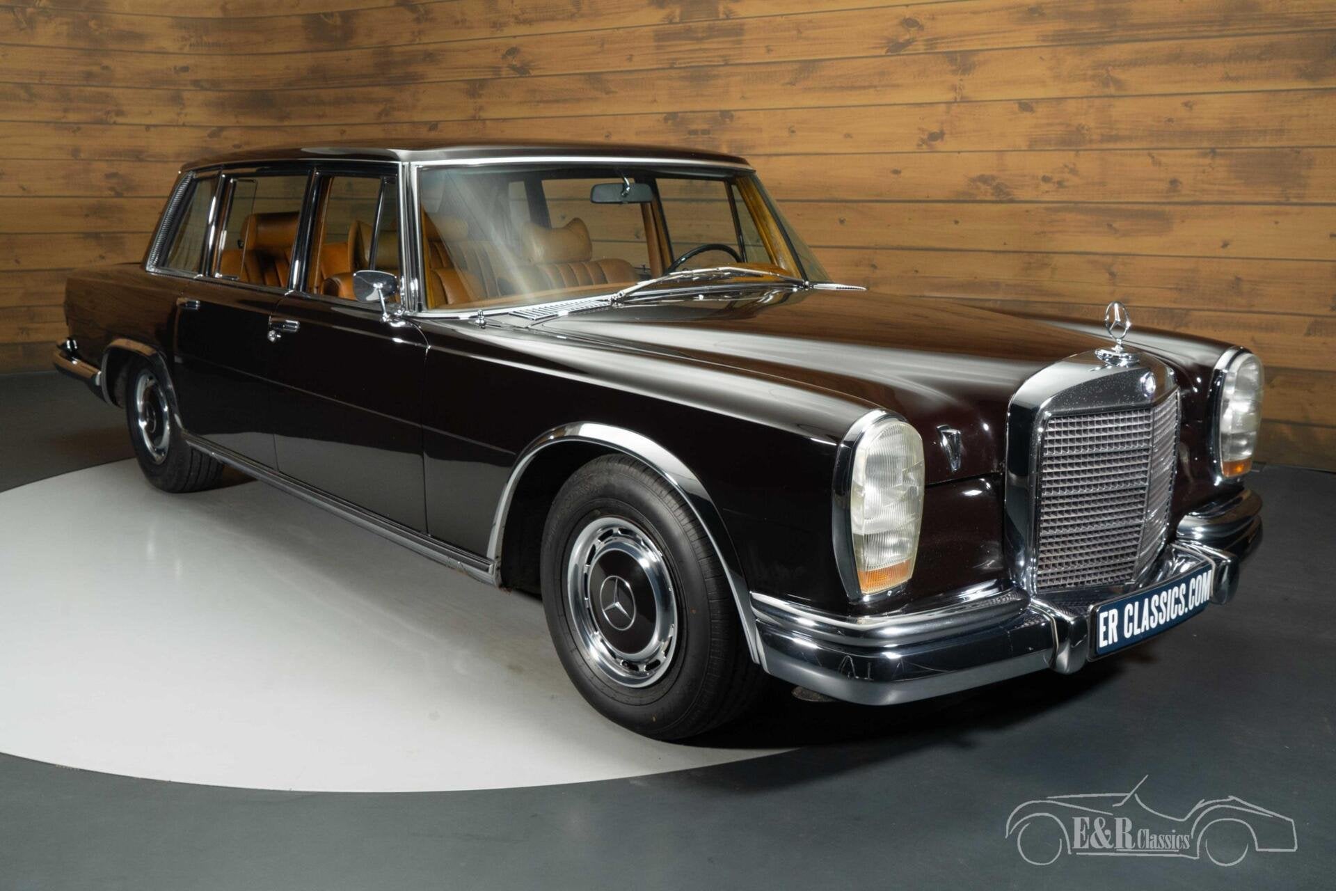 Mercedes 600 Sedan | 1967, Auto's, Oldtimers, Achterwielaandrijving, Bruin, 4 stoelen, Sedan