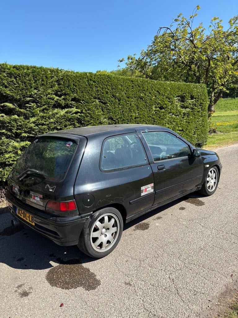 Renault Clio 1.8 16V U9 1991 Zwart, Voorwielaandrijving, 4 cilinders, 990 kg, Zwart
