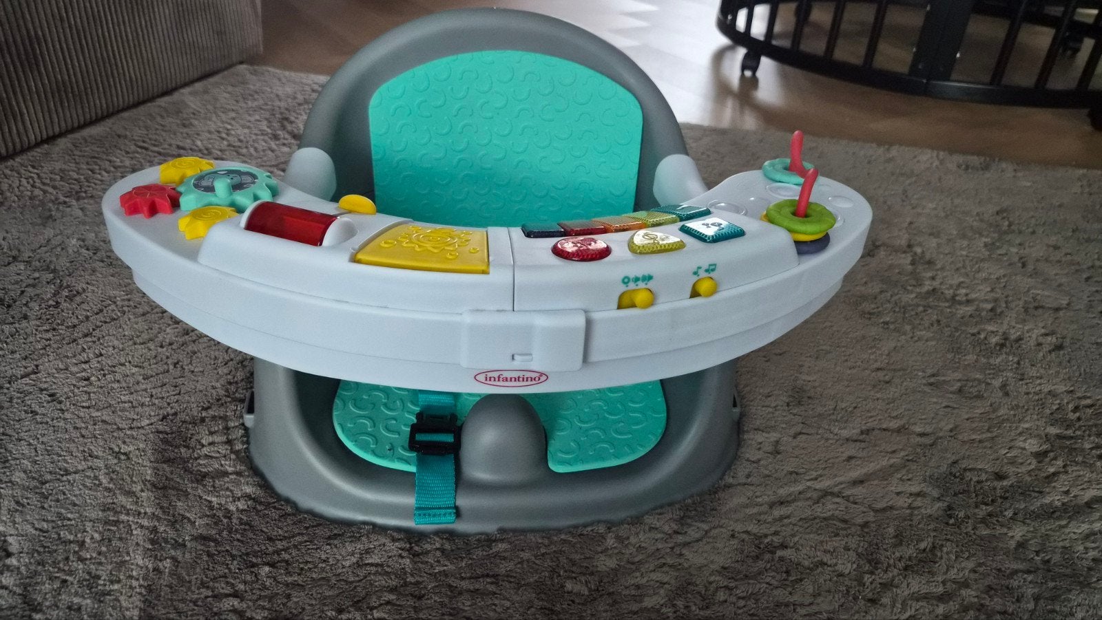 Infantino 3-in-1 Muzikale Eetstoel met Speelblad, Ophalen, Zo goed als nieuw, Overige typen, Afneembaar eetblad