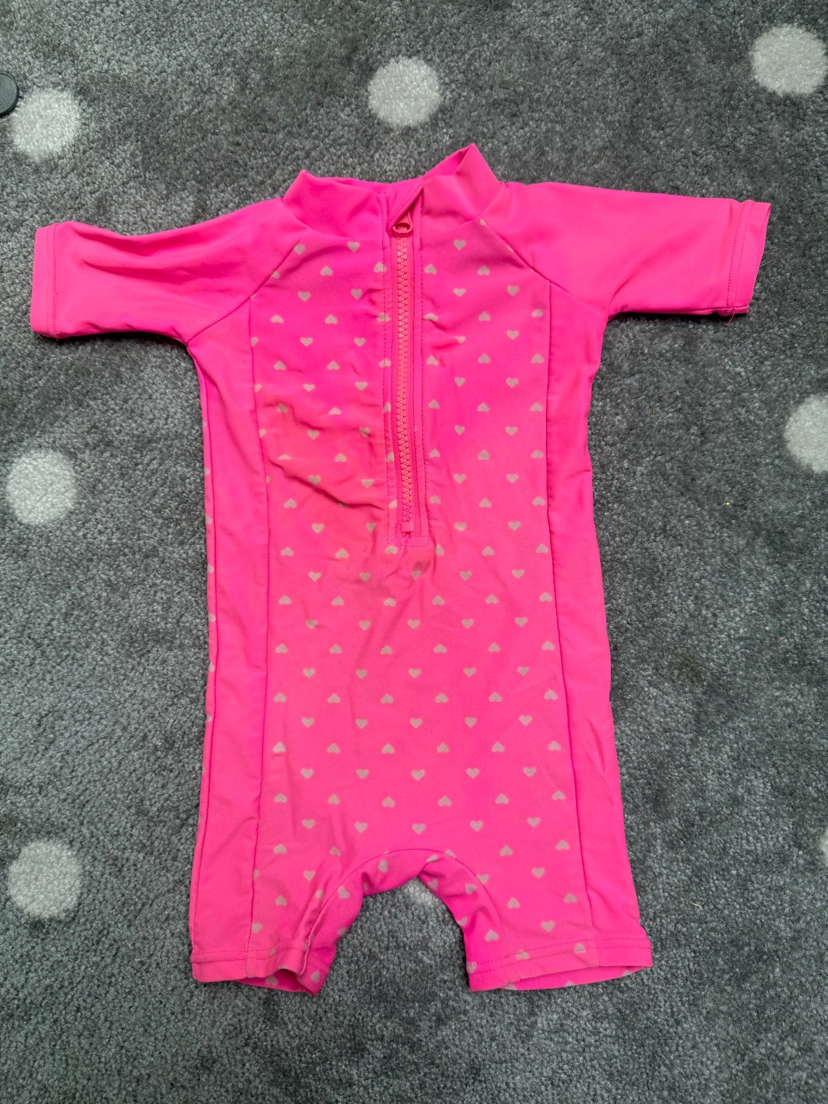 Roze UV-zwempakje met hartjesprint maat 50, Gebruikt, Badpak, Ophalen of Verzenden, UV-zwemkleding