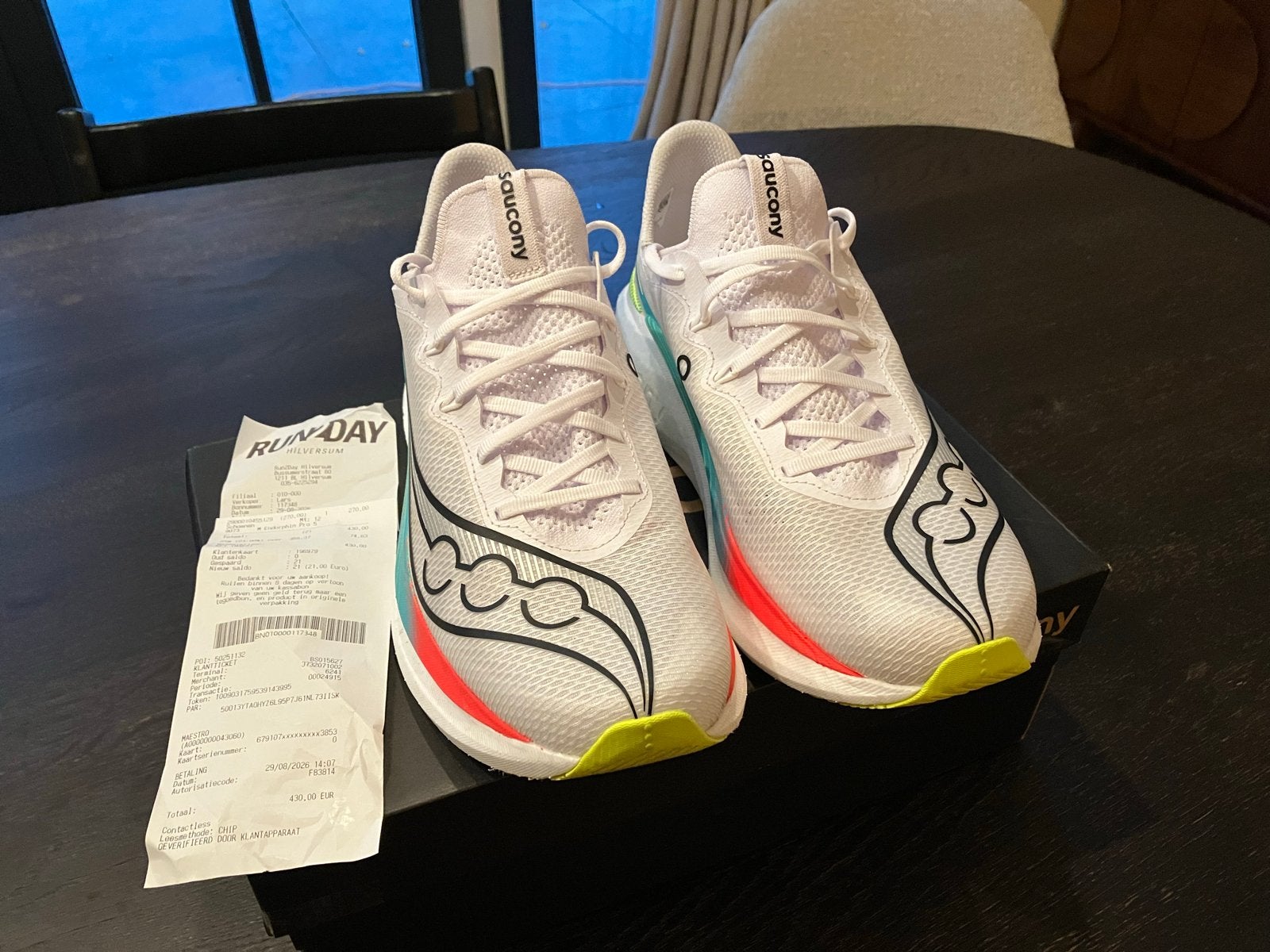 Saucony Endorphin Pro 5  - 1 x gedragen mt 46.5 met bon, Sport en Fitness, Hardloopschoenen, Zo goed als nieuw, Hardlopen, Saucony