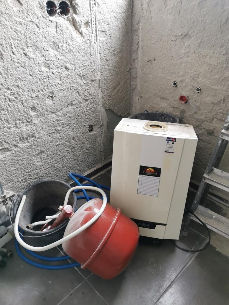 CV-ketel Remeha Tzerra M 24c, ca 12 jaar oud, Ophalen, Minder dan 60 cm, Cv-ketel of Combi-ketel, 30 tot 80 cm