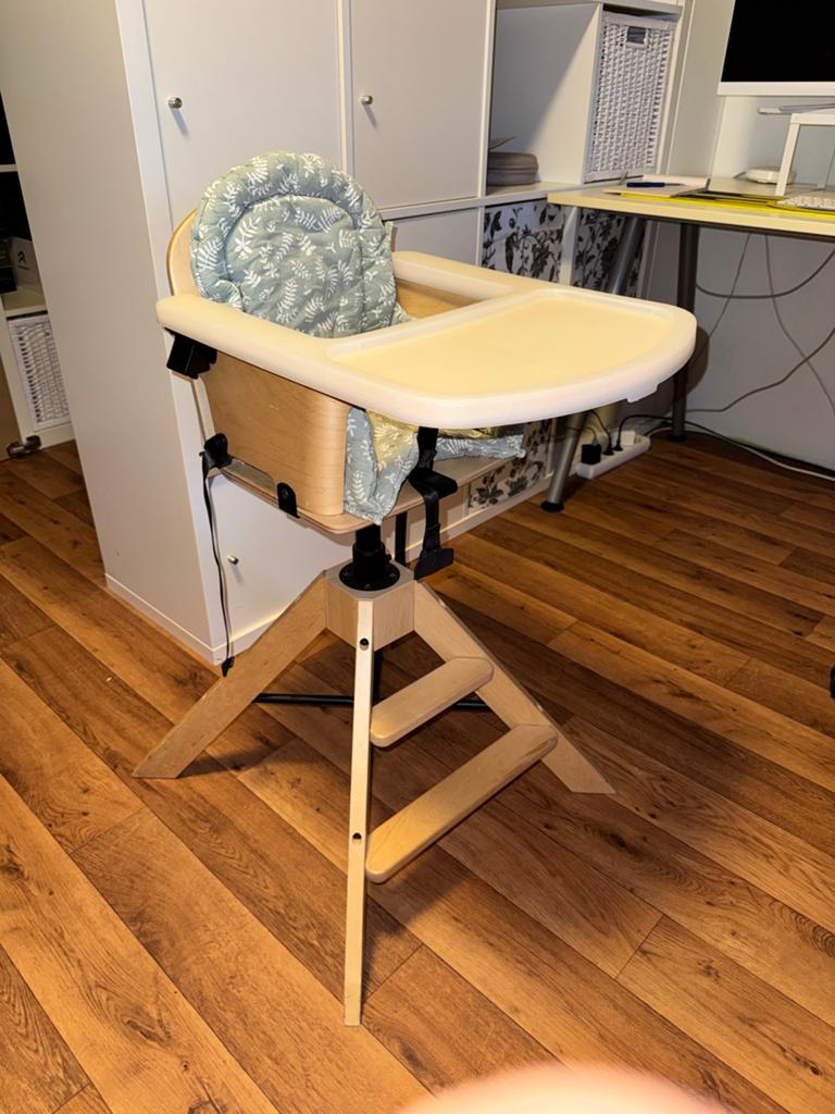 Ikea Graval verstelbare meegroei kinderstoel met blad, Kinderen en Baby's, Kinderstoelen, Ophalen, Gebruikt, Meegroeistoel, Afneembaar eetblad