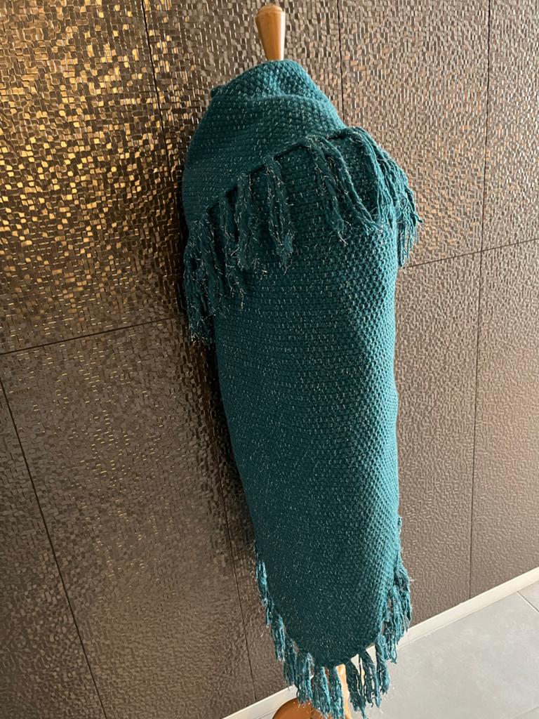 Ibiza People Groene Wollen Stola met Franjes, Kleding | Dames, Ophalen of Verzenden, Zo goed als nieuw, Maat 46/48 (XL) of groter