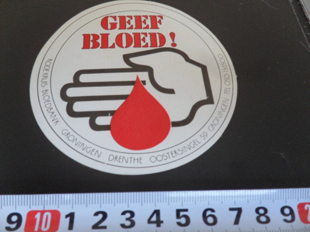 sticker GEEF BLOED ! Bloedbank Groningen Drenthe Rode Kruis, Ophalen of Verzenden, Zo goed als nieuw