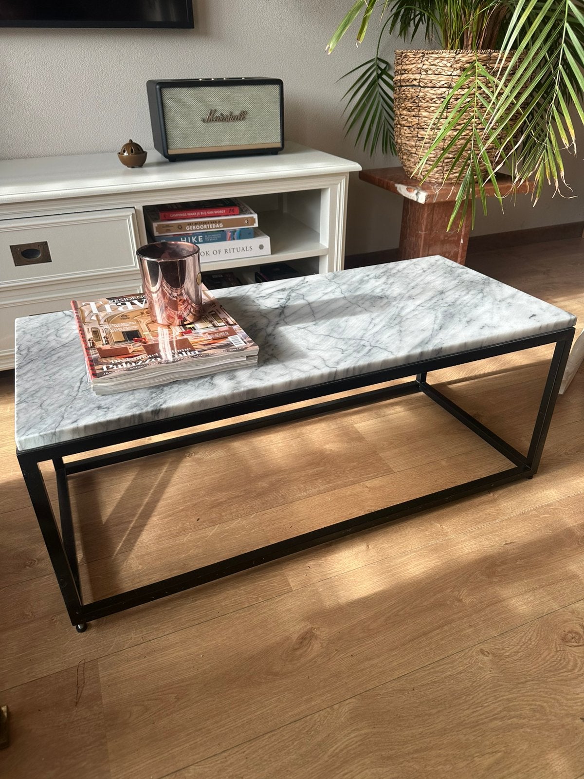 Marmeren salontafel Zuiver, Ophalen, Zo goed als nieuw, Rond, 50 tot 100 cm