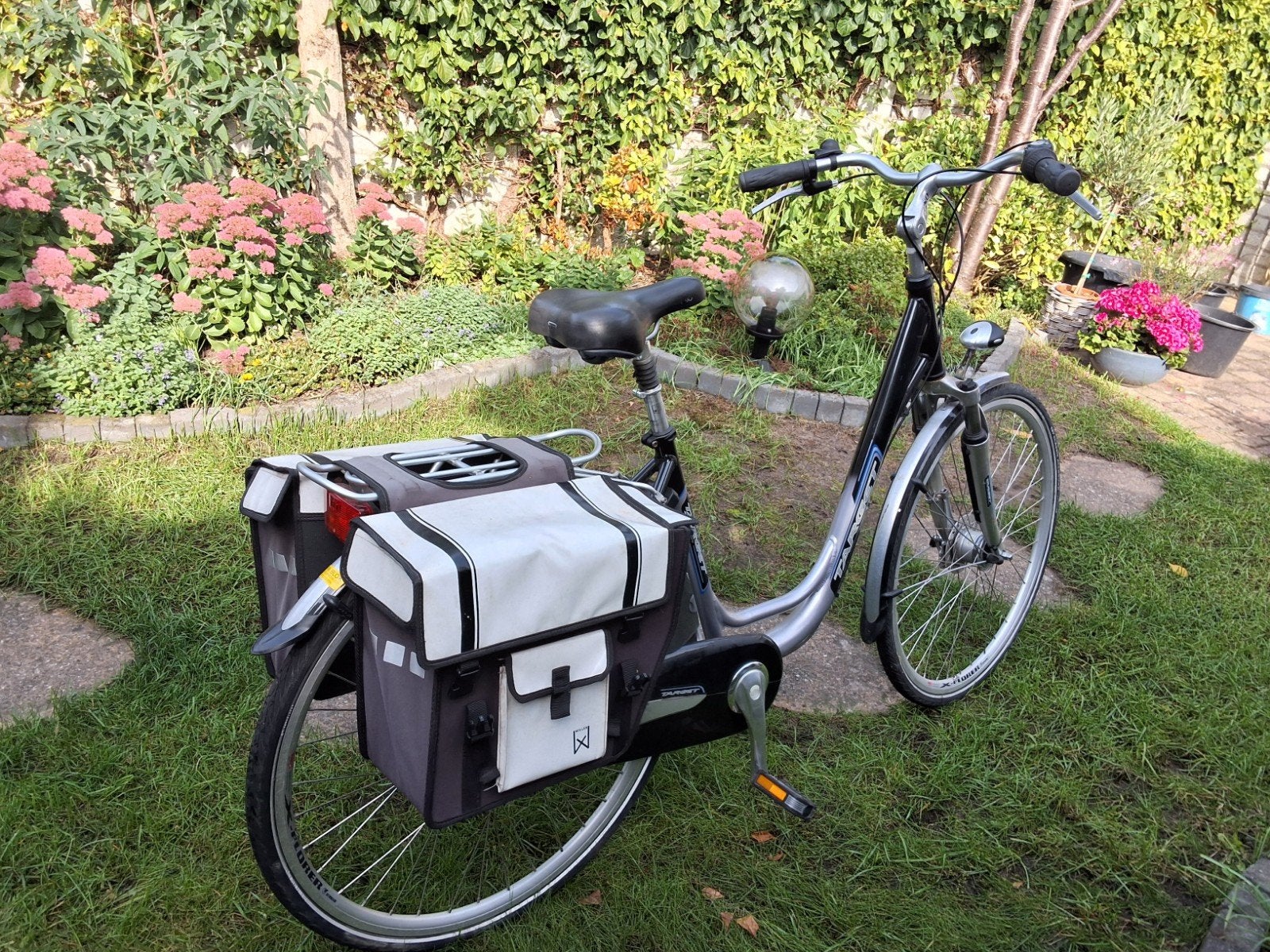 Dames fiets met lage instap., Fietsen en Brommers, Gebruikt, 1 kind, Trommelrem, Ophalen