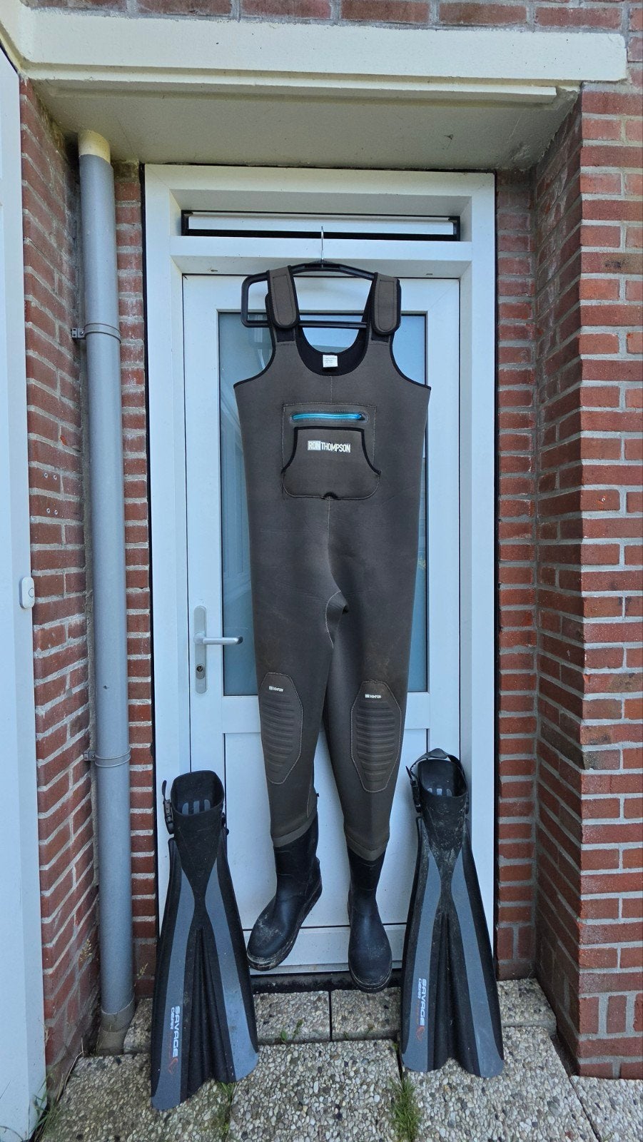 Ron Thompson Neopreen Pak (Wadpak) + Savage Gear Zwemvliezen, Watersport en Boten, Ophalen, Zo goed als nieuw, Kleding