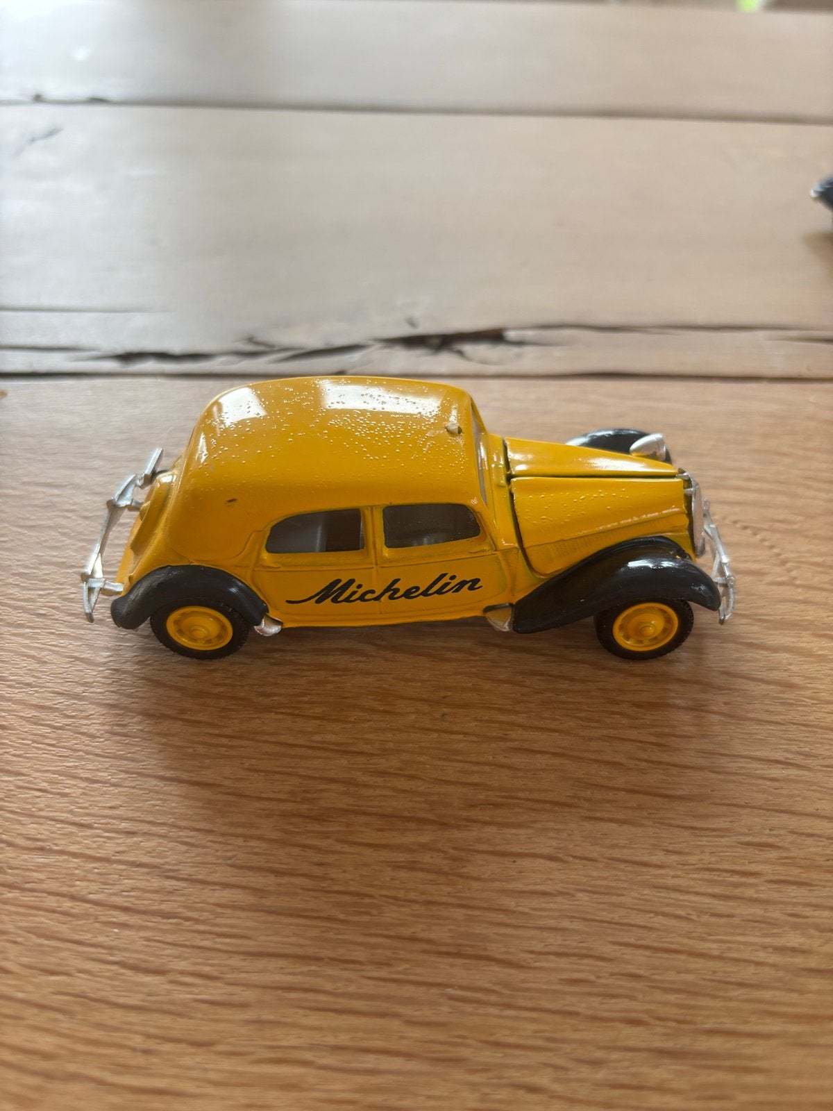 Solido Citroën 15 Six Michelin Modelauto, Hobby en Vrije tijd, Modelauto's | 1:43, Ophalen of Verzenden, Gebruikt, Auto, Solido