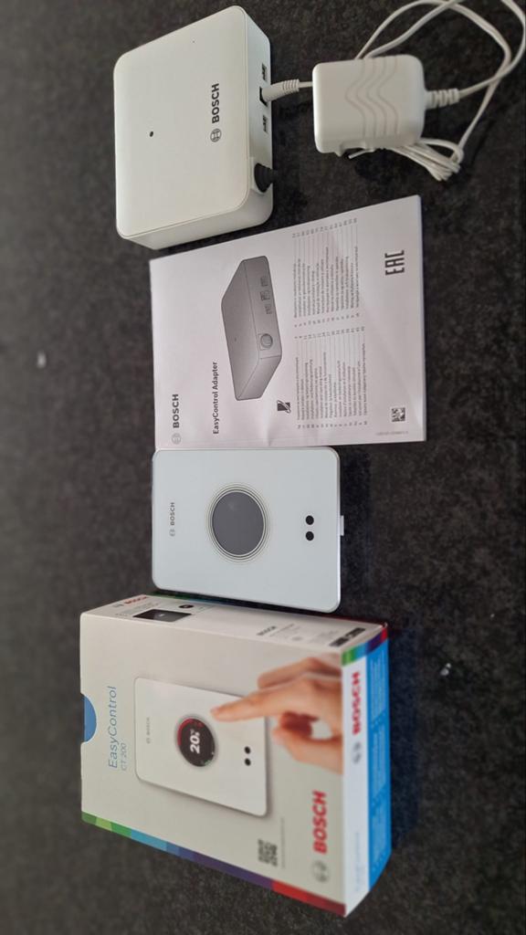 Bosch EasyControl CT200 slimme thermostaat met adapter, Ophalen of Verzenden, Zo goed als nieuw