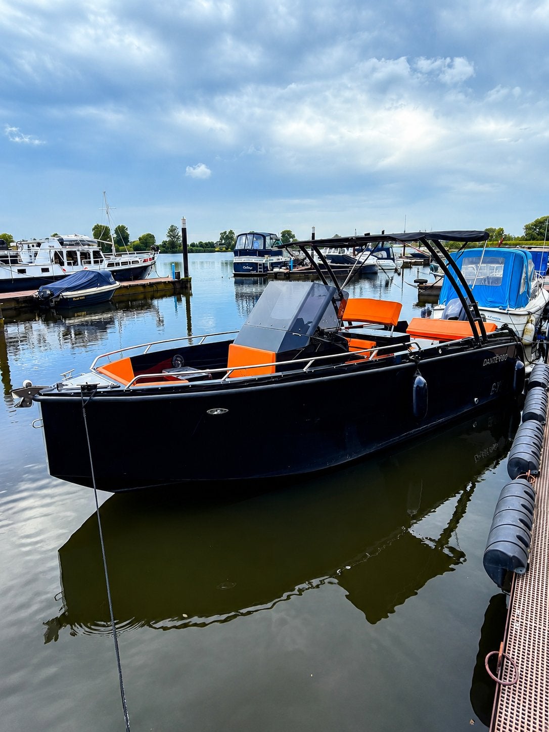 Dante V800 suzuki 300pk alle denkbare opties! Bouwjaar 025