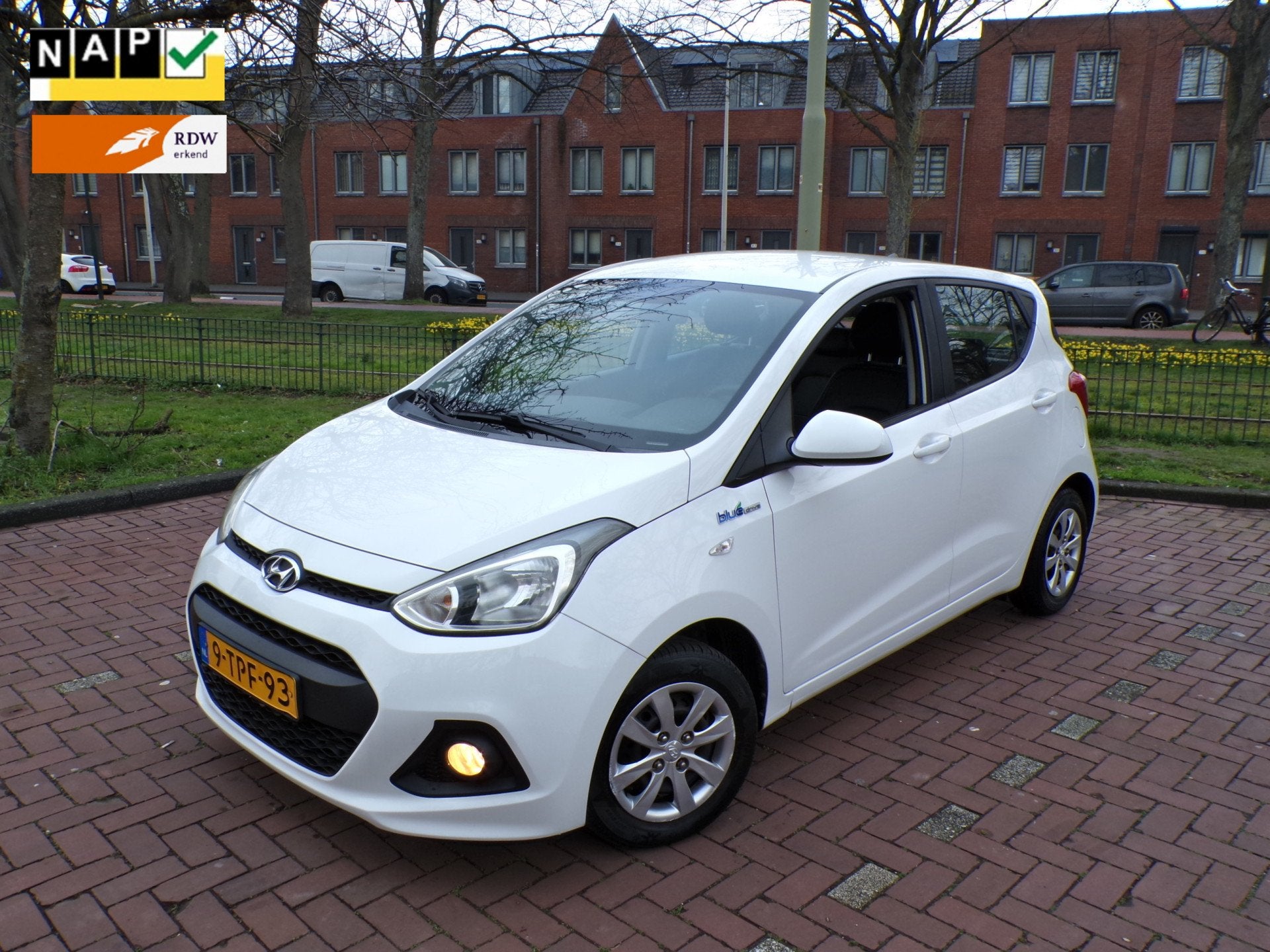Hyundai i10 1.0i Go! camera navigatie klimaat control, Voorwielaandrijving, Euro 5, Gebruikt, 31 €/maand