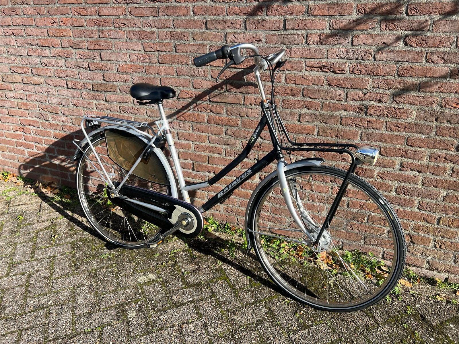 Batavus Monaco Damesfiets met Batterij Verlichting, Fietsen en Brommers, Velgrem, Versnellingen, Batavus, Ophalen of Verzenden
