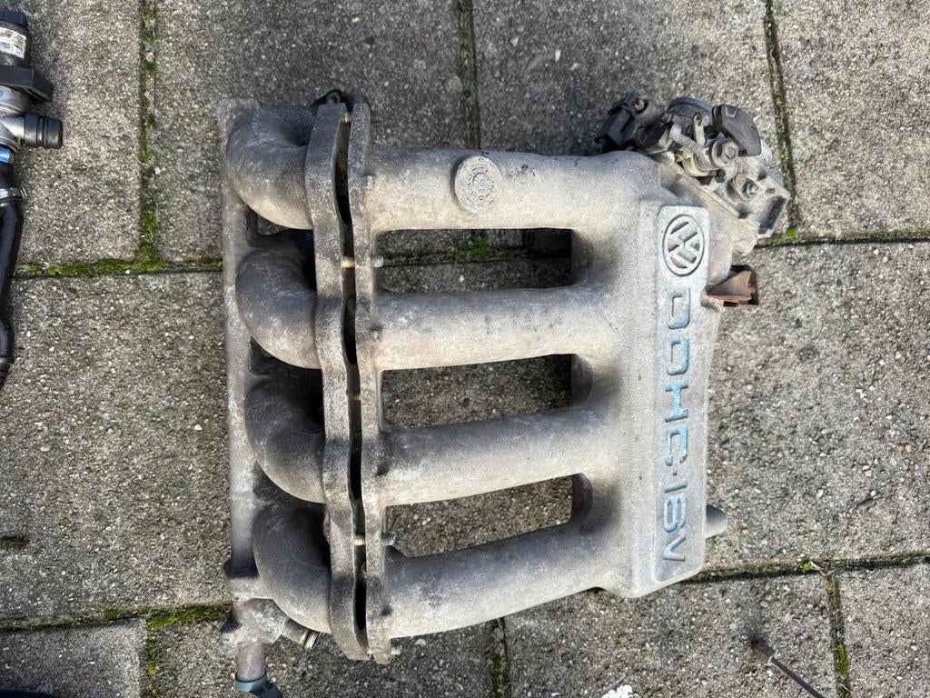16v luchtinlaat met dubbele gasklep, Auto-onderdelen, Ophalen of Verzenden, Gebruikt
