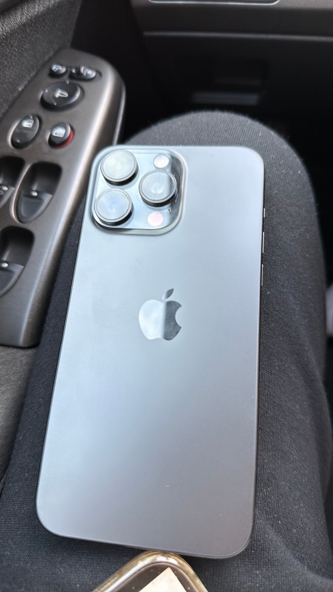Iphone 15 pro max 256g