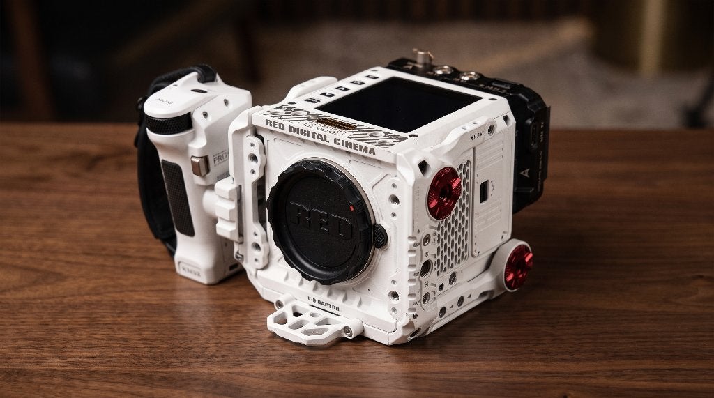 Foto 9 van RED KOMODO Stormtrooper White 6K met veel accessoires