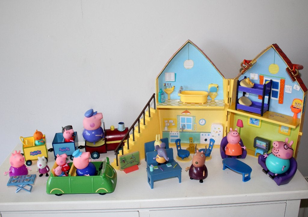 Peppa Pig mooi woonhuis  schooltje auto papa big, en trein, Kinderen en Baby's, Ophalen of Verzenden, Zo goed als nieuw, Poppenhuis