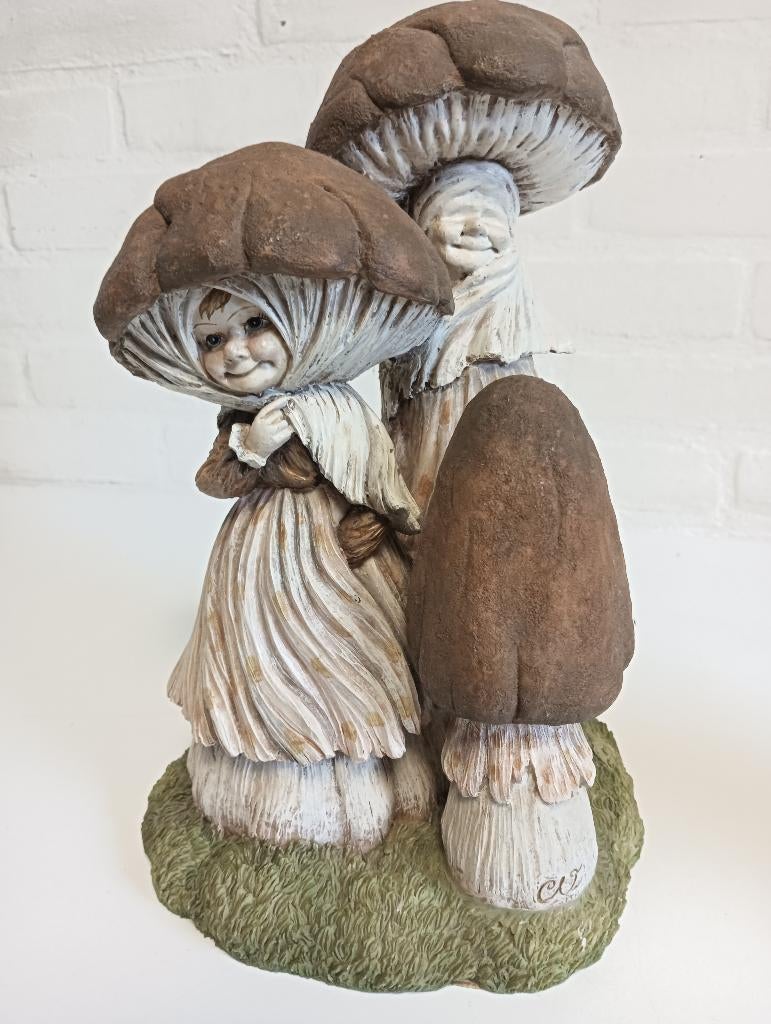 Christel Vogl Beeldje de paddenstoelen familie, Ophalen of Verzenden, Gebruikt, Fantasy