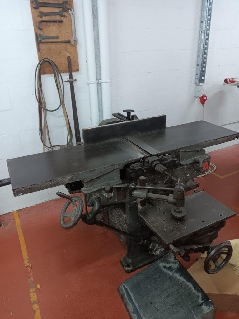 Schaafmachine vandiktebank 40 cm + langgatboor, Ophalen, Gebruikt