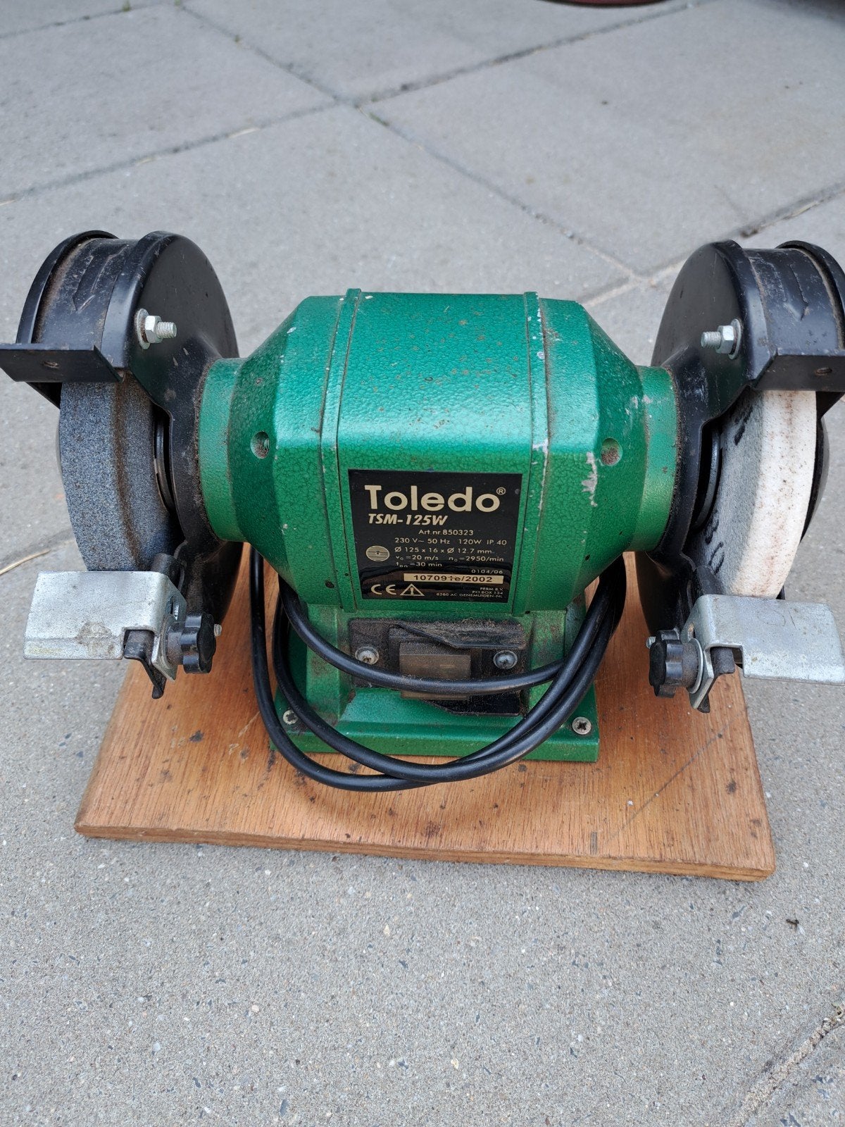 Slijp machine, Ophalen of Verzenden, Minder dan 700 watt, Werkbankslijpmachine