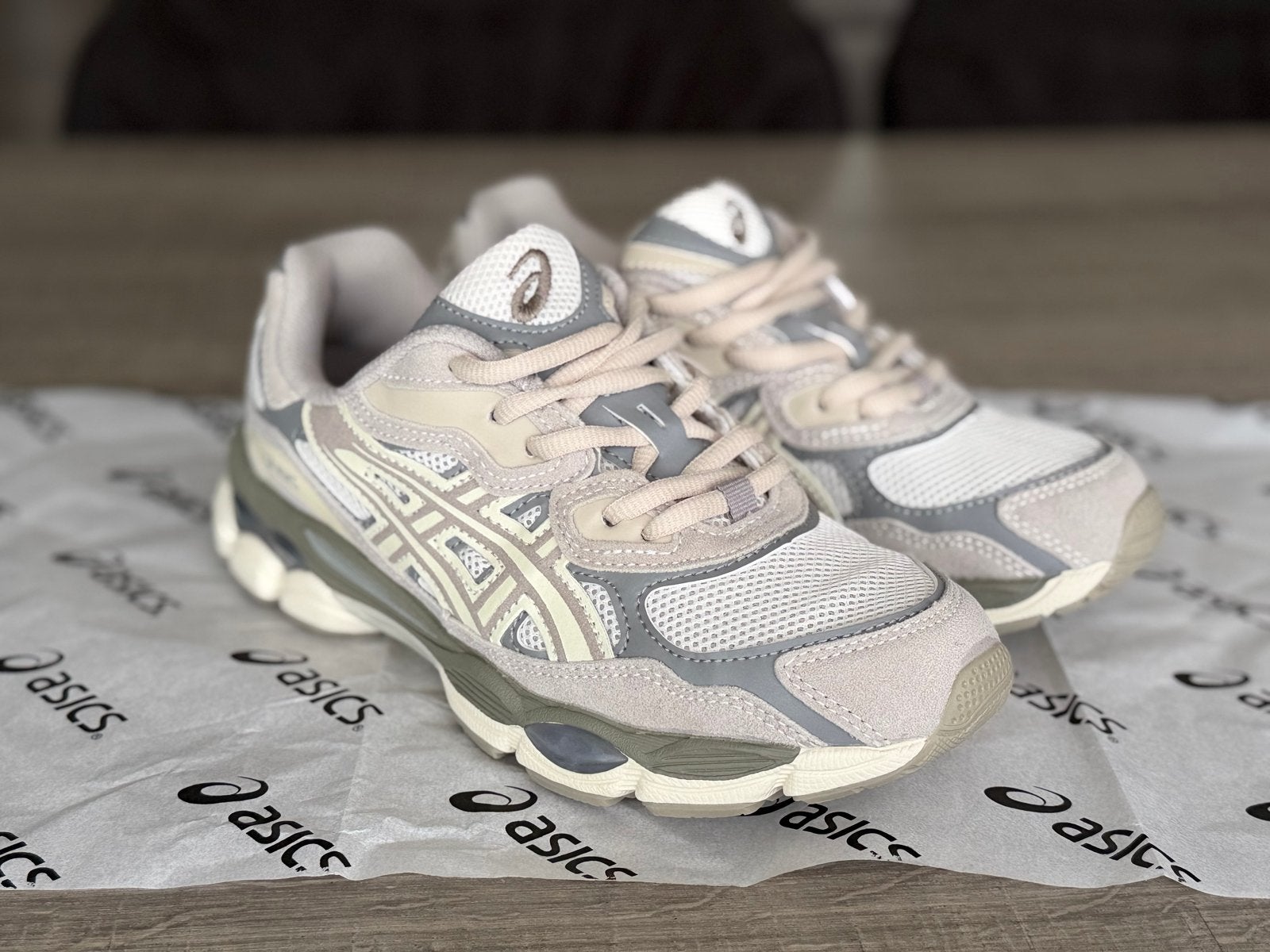 ASICS Gel-nyc Sneakers - Maat 39, Nieuw, Ophalen of Verzenden, Sneakers of Gympen, Grijs