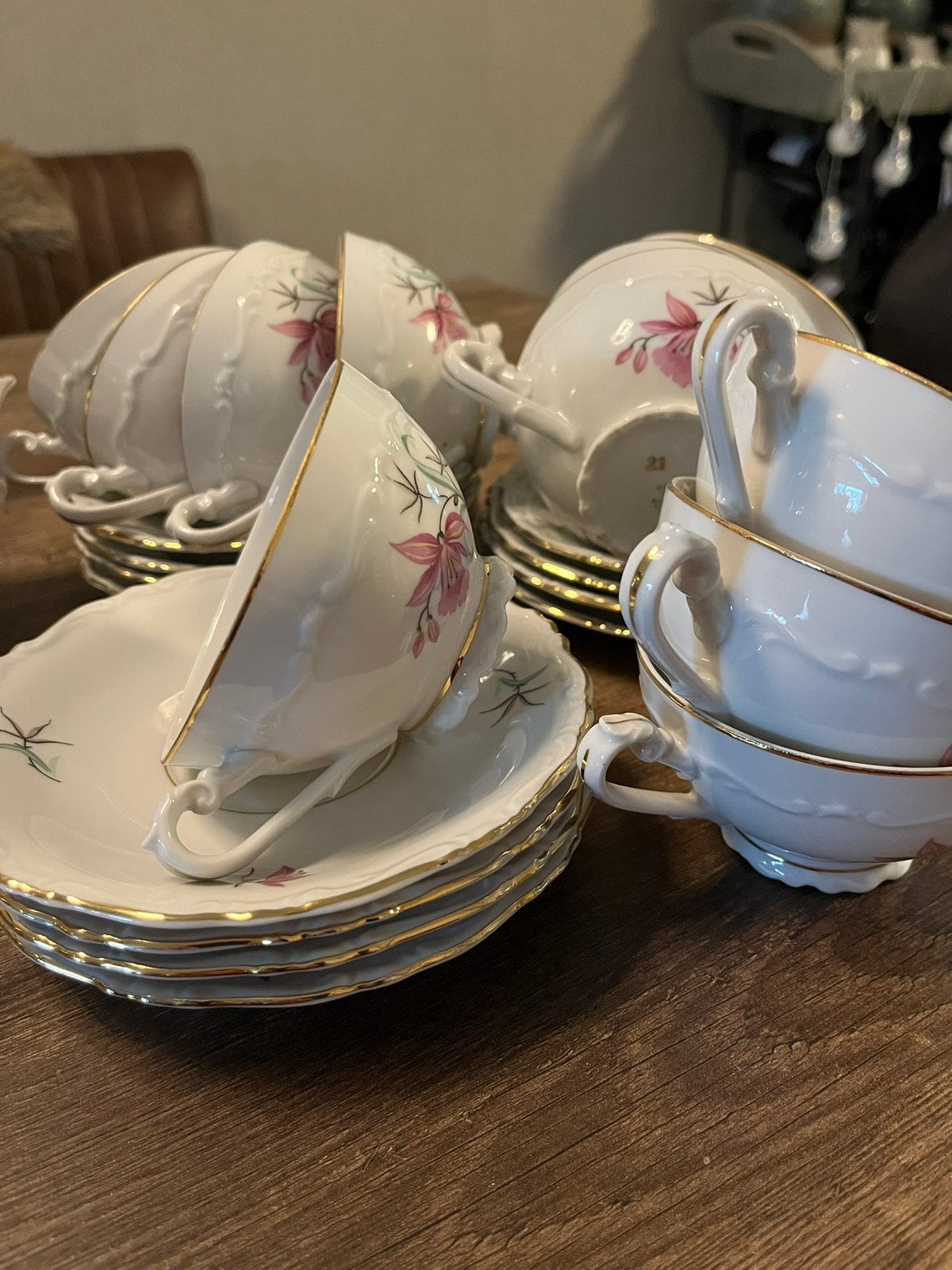 Antiek thee servies 12 kop en schotels, Ophalen