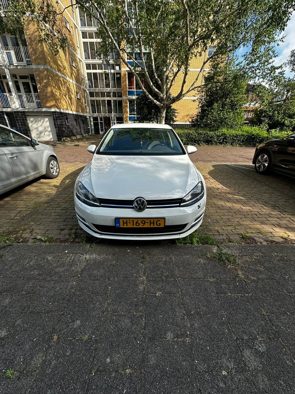 Volkswagen Golf 1.4 TSI 90KW DSG 2013 Wit, Auto's, 4 cilinders, 1395 cc, 630 kg, Navigatiesysteem