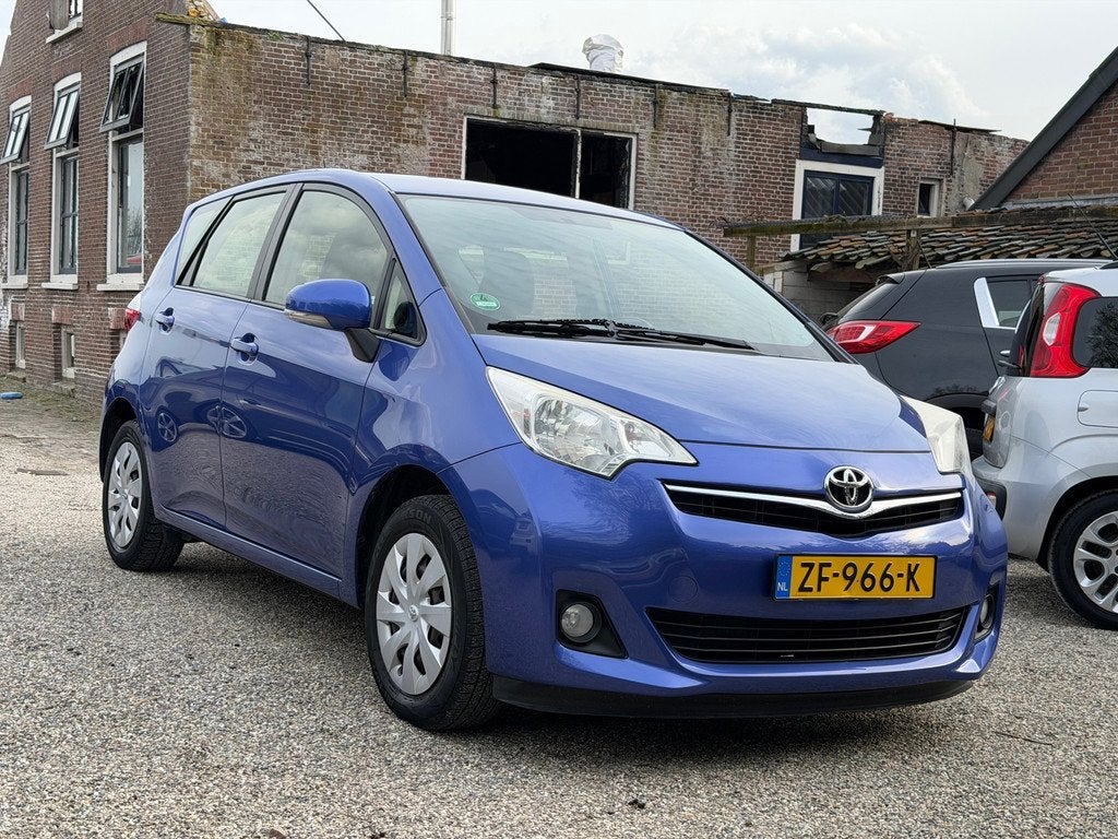 Toyota Verso-S 1.3 VVT-i Aspiration Airco Camera Trekhaak De, Voorwielaandrijving, Euro 5, Gebruikt, Blauw