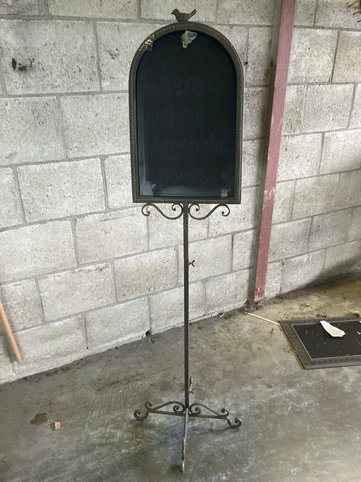 Welkomsbord / krijtbord op standaard met vogel, Huis en Inrichting, Ophalen, Metaal, Grijs, Gebruikt