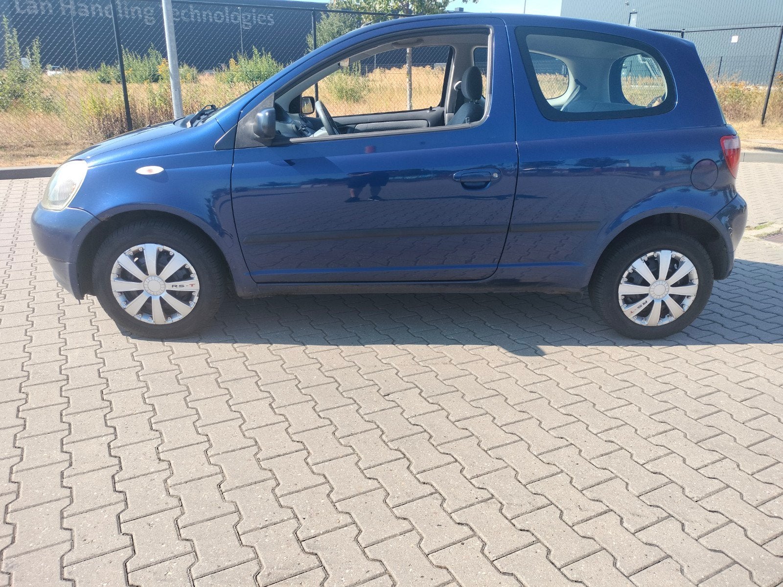 Toyota Yaris 1.0 16V 3DR Linea Luna 2000 Blauw, Voorwielaandrijving, 4 cilinders, 68 pk, Origineel Nederlands