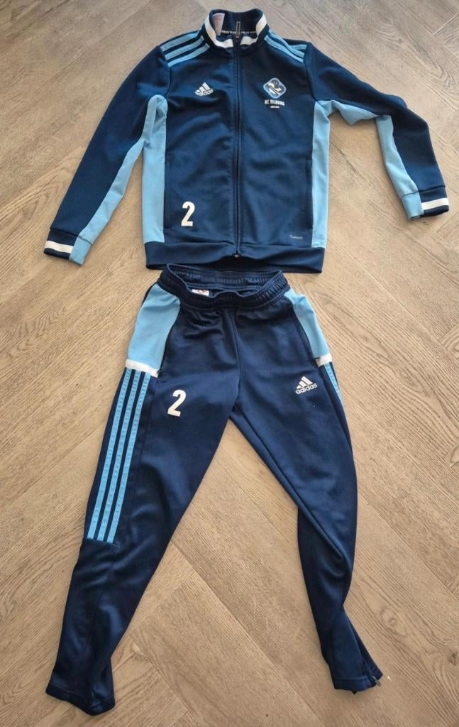 HC Tilburg trainingspak maat 140, Sport en Fitness, Ophalen of Verzenden, Zo goed als nieuw, Kleding