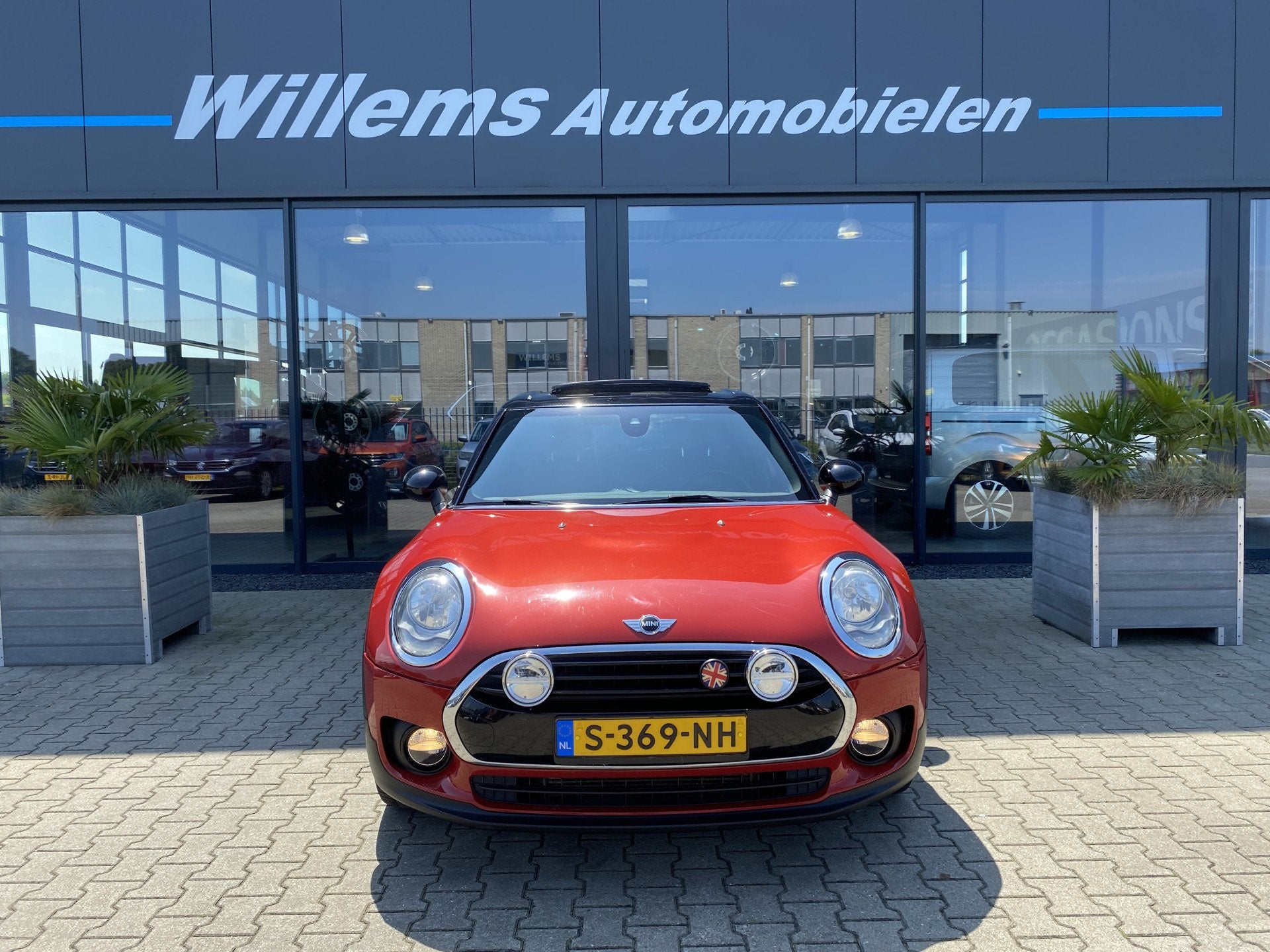 MINI Clubman 1.5 Cooper Business Schuifkanteldak, Climate Co, Auto's, 136 pk, Gebruikt, Met garantie (alle), Leder