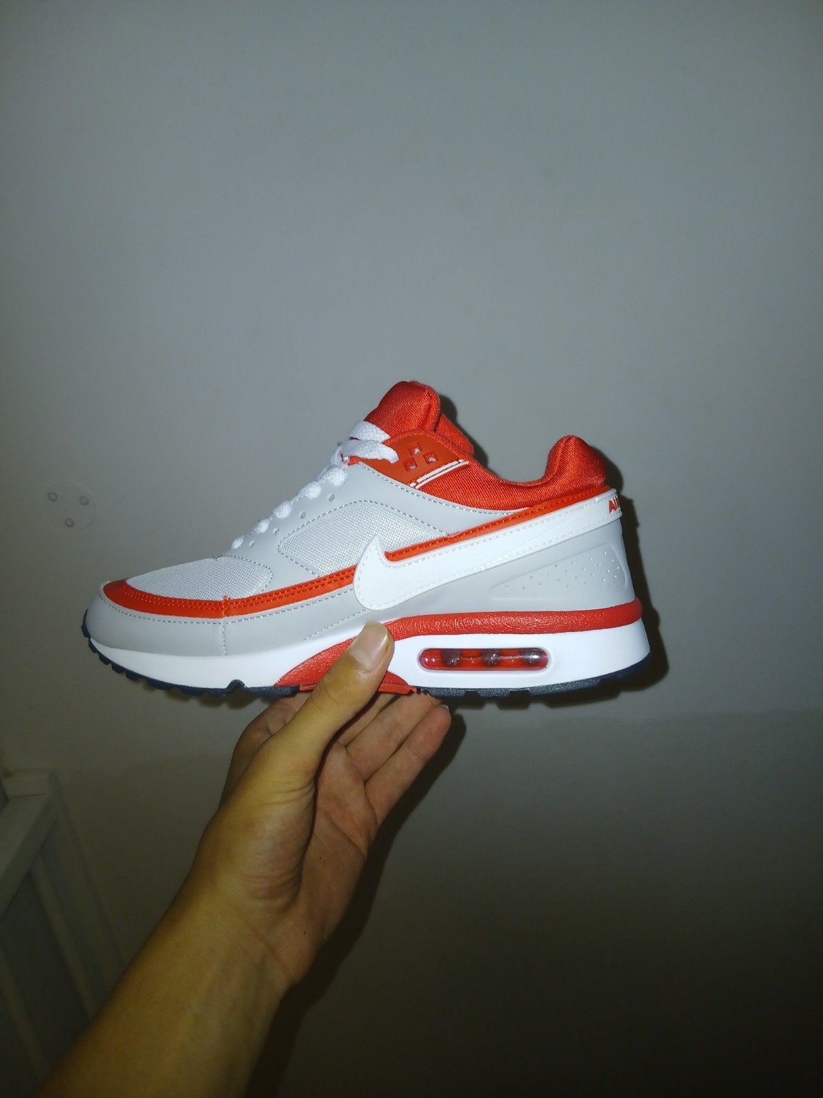 Nike Air Max Sneakers - Maat 41 - Nieuw, Nike, Nieuw, Ophalen of Verzenden, Sneakers of Gympen