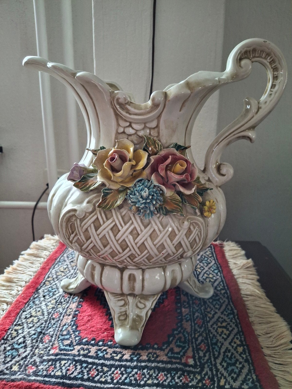 Vintage Bassano Keramiek Vaas met Bloemen, Ophalen