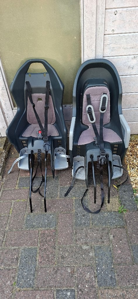 Twee Kinder Fietsstoeltjes achterop Polisport, Ophalen, Achterzitje, 0 t/m 18 kg, Polisport