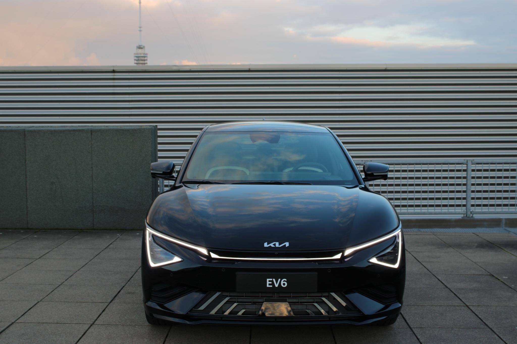 Kia EV6 GT-Line 84 kWh Panodak / Digital Key / stoel en stuu, Auto's, Automaat, Achterwielaandrijving, 510 min, 1960 kg