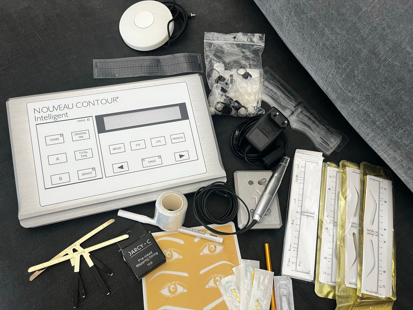 Nouveau Contour Intelligent PMU apparaat met accessoires, Sieraden, Tassen en Uiterlijk, Uiterlijk | Gezichtsverzorging, Ophalen of Verzenden