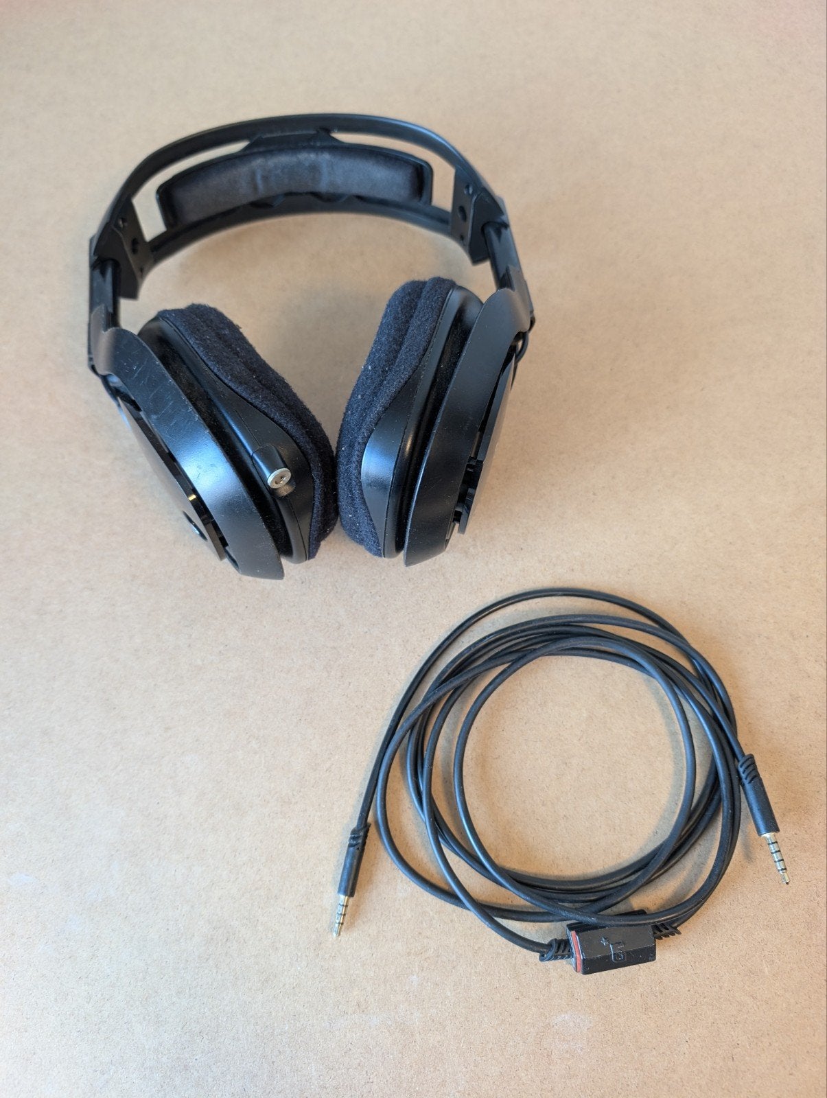 Astro A40 Headset - Gebruikt, zonder microfoon, Overige merken, Ophalen of Verzenden, Zwart, Verstelbaar