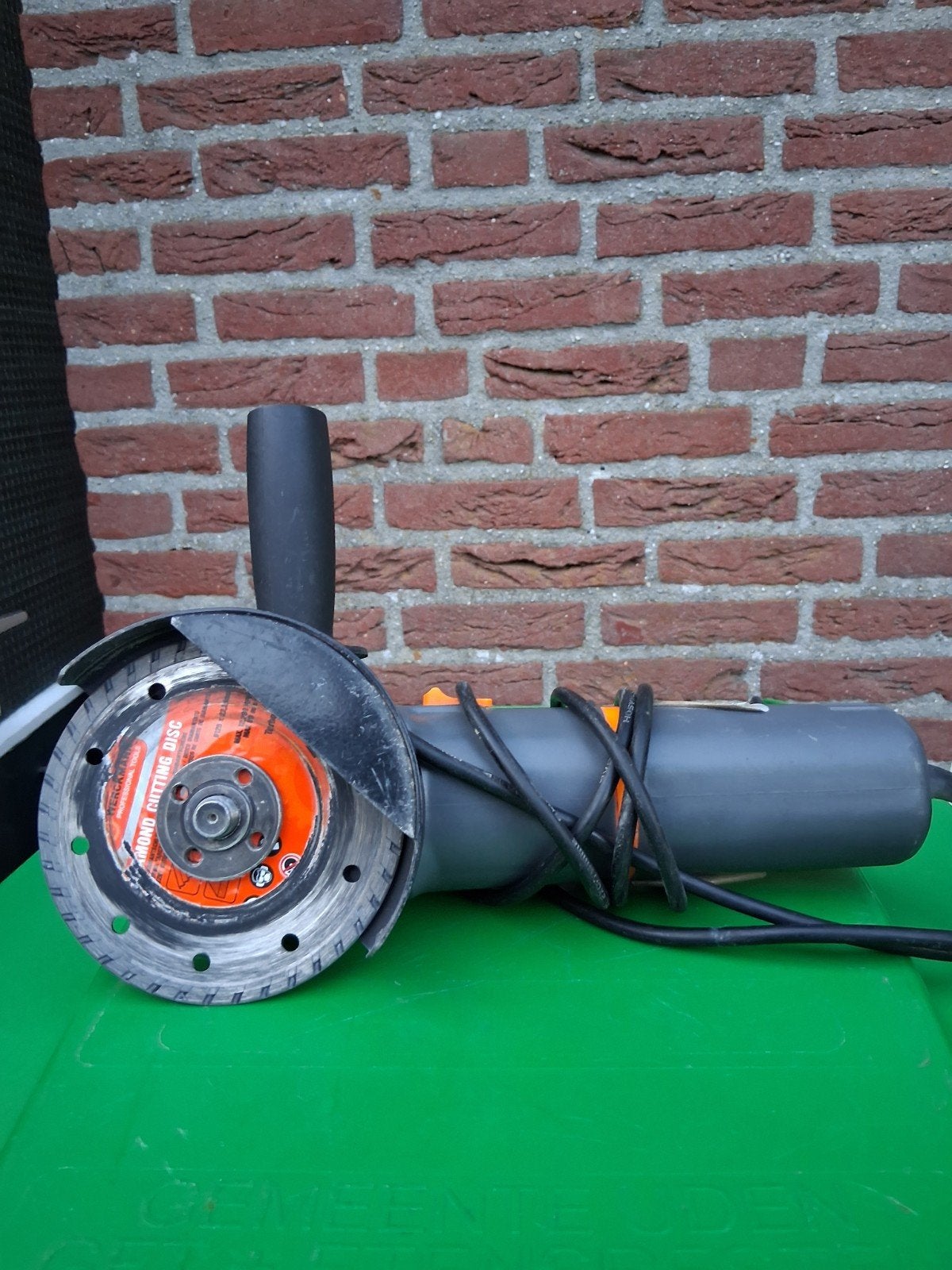 haakse slijptol met diamantschijf ., Ophalen, Haakse handslijpmachine