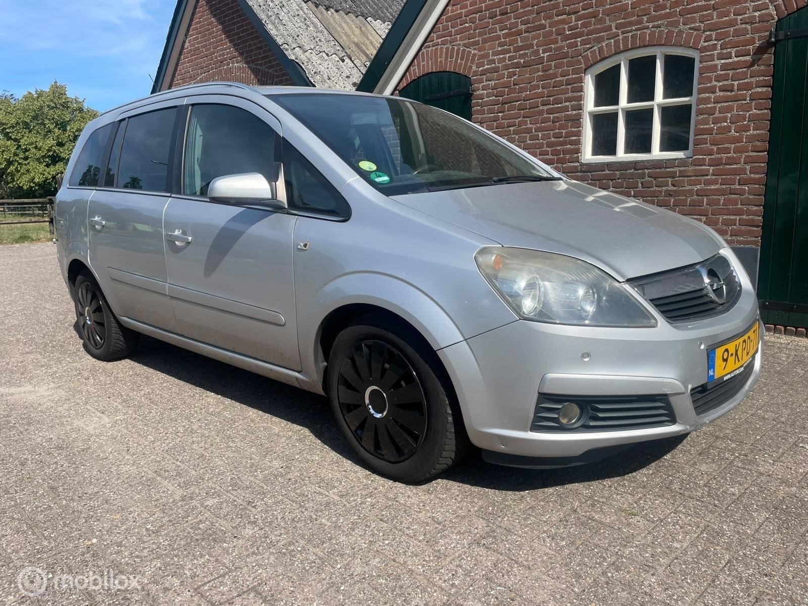 Opel Zafira 1.8 Business 7 PERS AIRCO NIEUWE APK, Stof, Gebruikt, 4 cilinders, Grijs