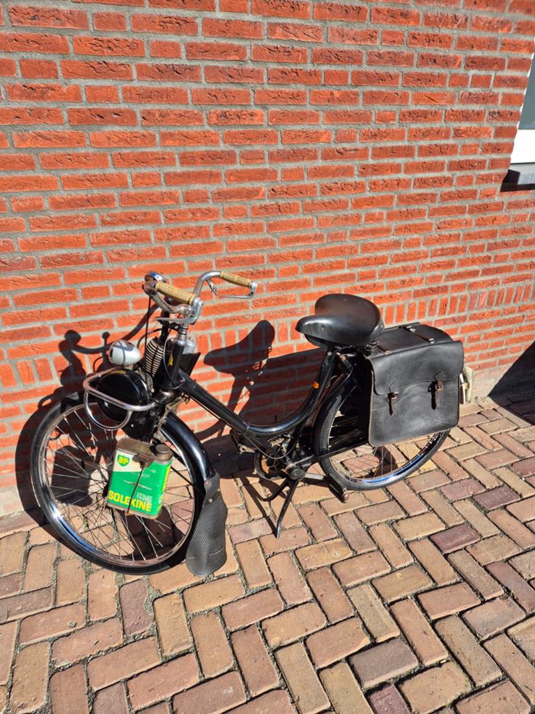 Zeldzame ned. Solex Peperbus bouwjaar 1953 blauw kenteken, Fietsen en Brommers, Ophalen, Gebruikt, Overige modellen, Maximaal 25 km/u