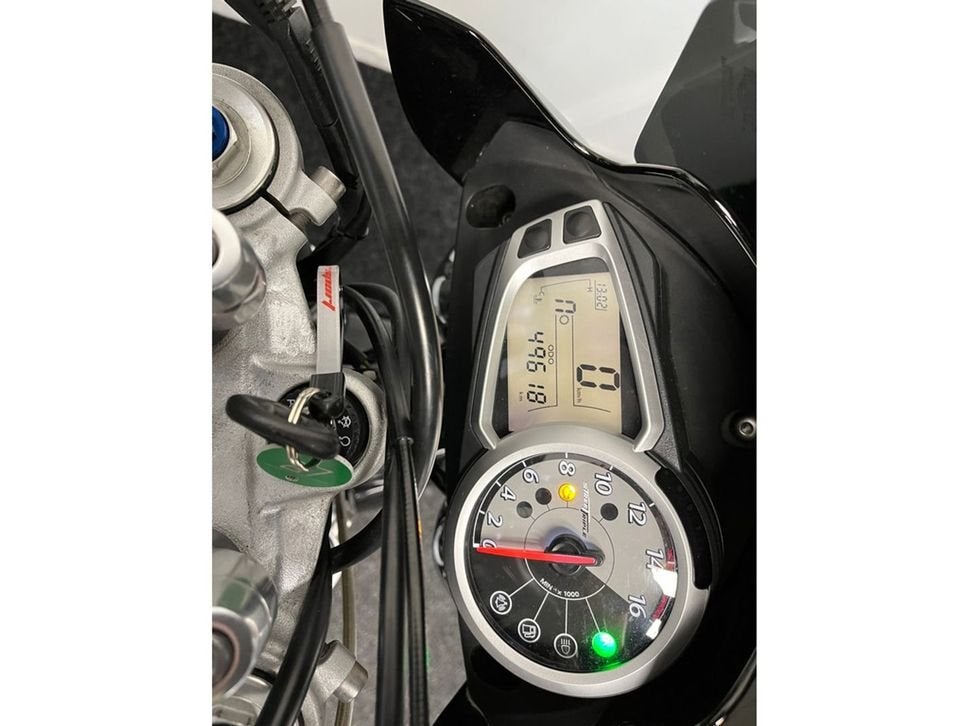 ⭐️⭐️Triumph STREET TRIPLE R (bj 2011)⭐️⭐️, 675 cc, Motorrijbewijs A, Bedrijf, Meer dan 35 kW