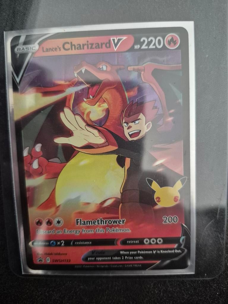 Lance's Charizard V SWSH133 Pokémon Kaart, Hobby en Vrije tijd, Verzamelkaartspellen | Pokémon, Zo goed als nieuw, Losse kaart