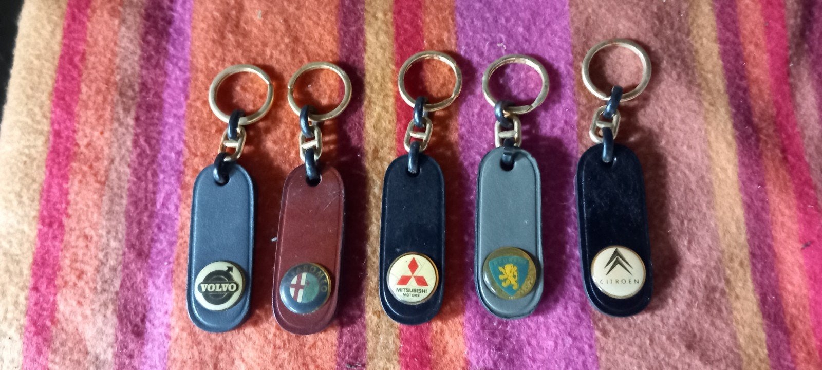 Set van 5 vintage autosleutelhangers, nieuw, Ophalen of Verzenden, Nieuw, Merk