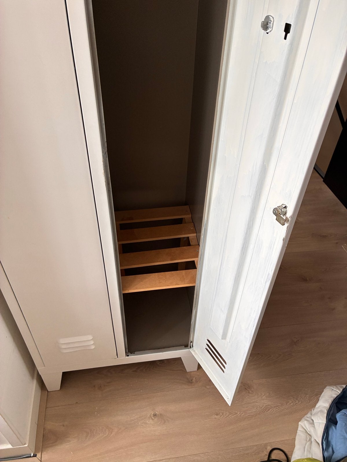 Metalen Lockerkast - Gebroken Wit - Vintage Stijl, Ophalen, Gebruikt