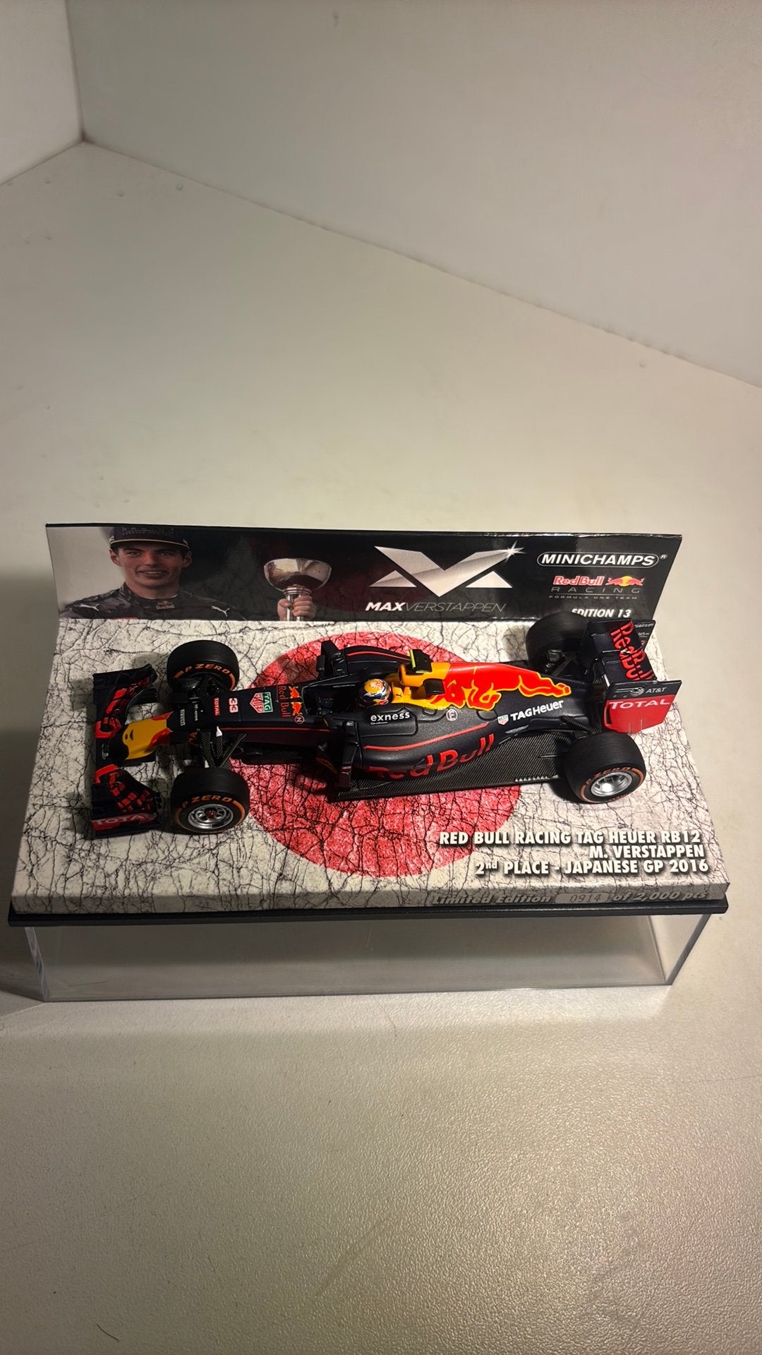 F1 red bull rb12 2e japan 2016 m.Verstappen minichamps 1.43, Auto, Ophalen of Verzenden, MiniChamps, A
