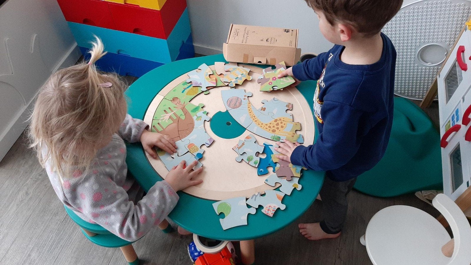 MUtable Speeltafel - eindeloos plezier, nauwelijks gebruikt, Kinderen en Baby's, Speelgoed | Speeltafels, Ophalen