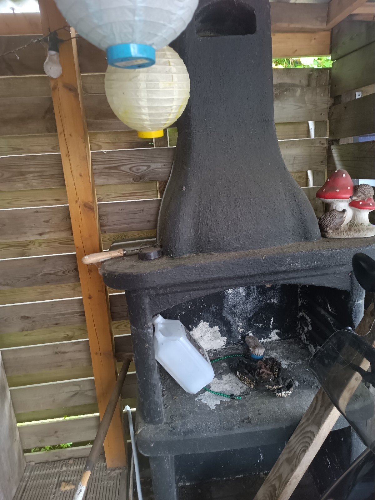 Robuuste buitenhaard/barbecue, Tuin en Terras, Ophalen, Gebruikt