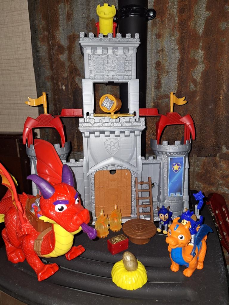 Paw Patrol Ridderkasteel met draken en figuren, Ophalen of Verzenden, Gebruikt