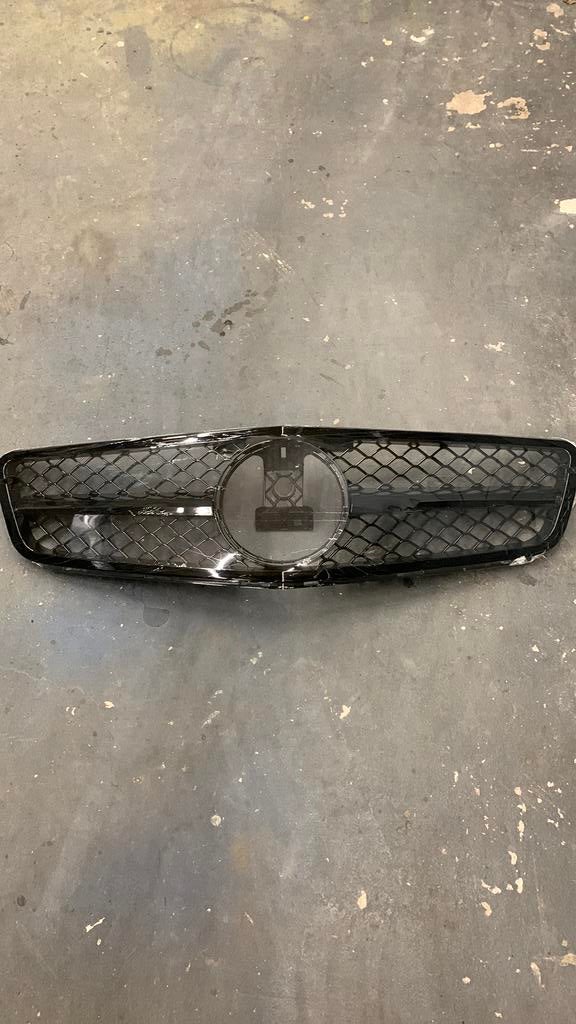 Nieuwe mercedes  AMG grill c180 ( 2007-2015 w204 type), Ophalen